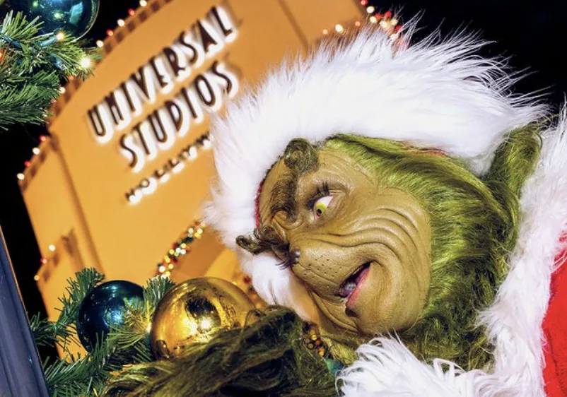 universal studios unveils holiday event lineup