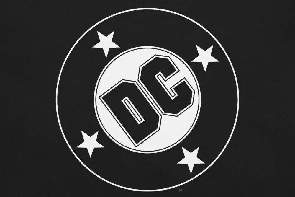 dc comics now under skydance publishing division