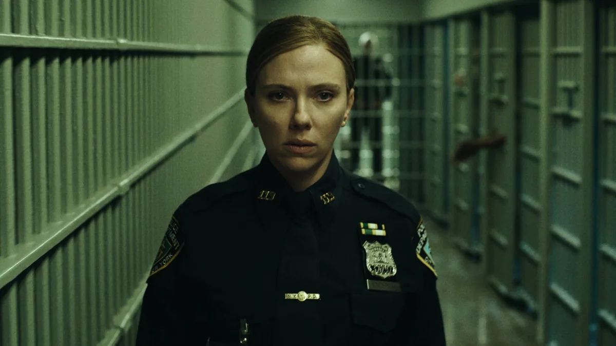 scarlett johansson joins mike flanagan horror film
