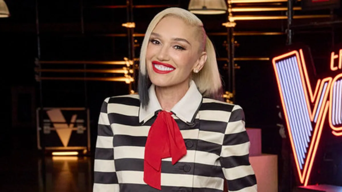 gwen stefani recalls favorite the voice moments