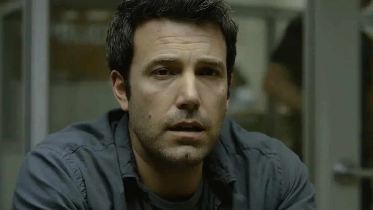 ben affleck's naked scene in gone girl had a prosthetic